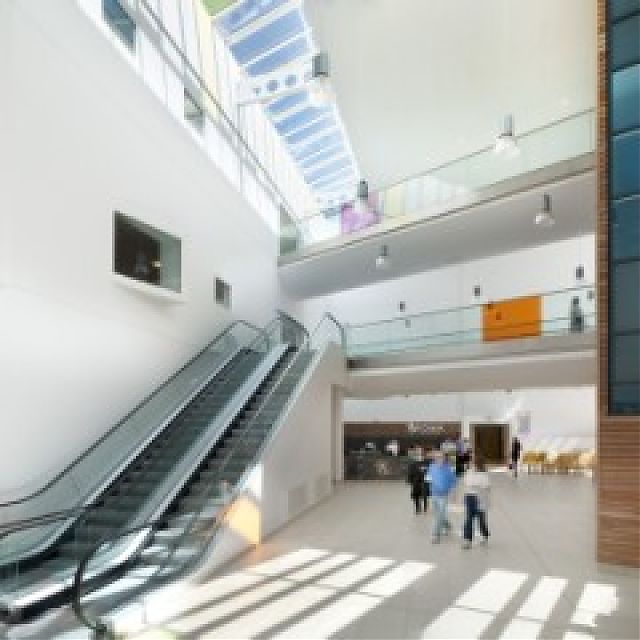 Pictures : The New Victoria Hospital : HLM Architects : Architects