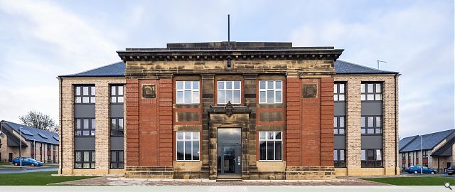 Cromdale Square